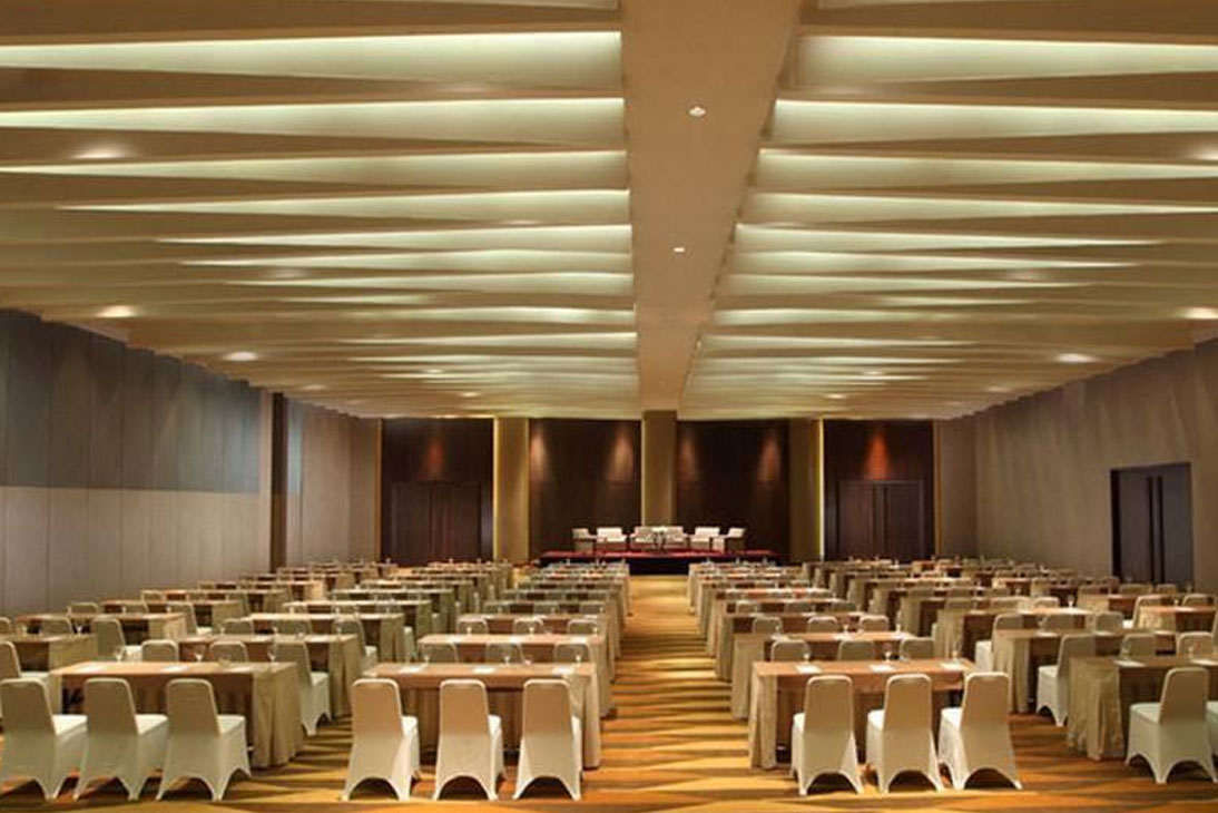 Santika Premiere Dyandra Hotel & Convention